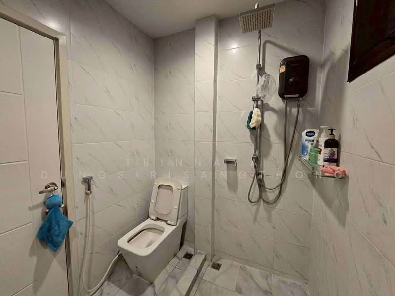 บ้าน 4-ห้องนอน, กรุงเทพ, บางแค, กรุงเทพ, 220 ตร.ม., บ้านเดี่ยว ขาย, โดย Trinnaya Dungsirisangthong, 500408855 - DDproperty.com