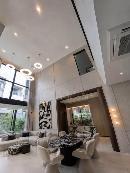 The Gentry Phatthanakan 2, Bangkok, Phatthanakan 32, Suan Luang, Bangkok, 5 Bedrooms, 569 sqm, Single Detached House For Sale, by Natasa Techathonthanakhun, 500408863 - DDproperty.com