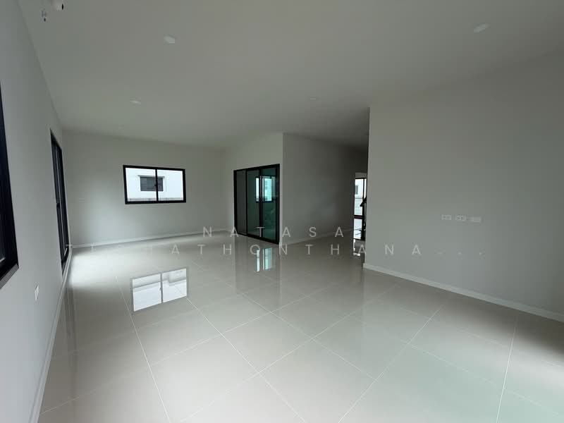 undefined, Bangkok, Khlong Sam Prawet, Lat Krabang, Bangkok, 4 Bedrooms, 225 sqm, Single Detached House For Sale, by Natasa Techathonthanakhun, 500408878 - DDproperty.com
