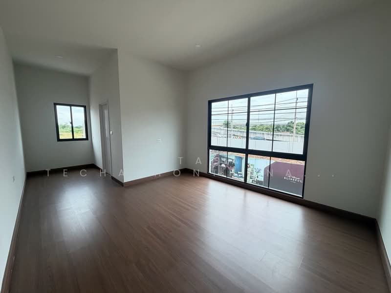 undefined, Bangkok, Khlong Sam Prawet, Lat Krabang, Bangkok, 4 Bedrooms, 225 sqm, Single Detached House For Sale, by Natasa Techathonthanakhun, 500408878 - DDproperty.com
