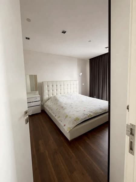 The Room Sukhumvit 62, Bangkok, 2288 Sukhumvit Road, Bang Chak, Phra Khanong, Bangkok, 2 Bedrooms, 75 sqm, Condo For Sale, by Trinnaya Dungsirisangthong, 500408888 - DDproperty.com