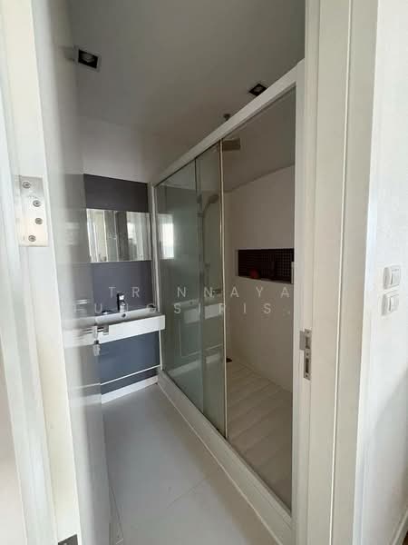 The Room Sukhumvit 62, Bangkok, 2288 Sukhumvit Road, Bang Chak, Phra Khanong, Bangkok, 2 Bedrooms, 75 sqm, Condo For Sale, by Trinnaya Dungsirisangthong, 500408888 - DDproperty.com