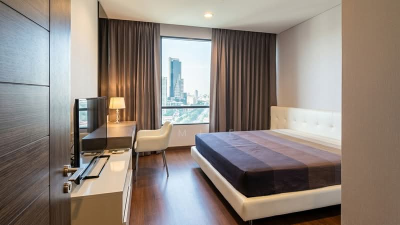 Ivy Ampio, Bangkok, 48 Ratchadaphisek Road, Huai Khwang, Bangkok, 2 Bedrooms, 81 sqm, Condo For Sale, by Nami E., 500408900 - DDproperty.com