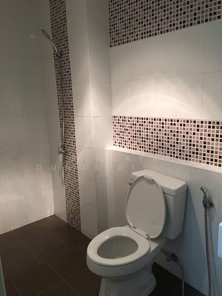 4-BR Townhouse, Bangkok, Thung Song Hong, Lak Si, Bangkok, 4 Bedrooms, 192 sqm, Townhouse For Rent, by Trinnaya Dungsirisangthong, 500408907 - DDproperty.com