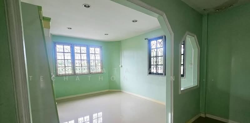 3-BR House, Bangkok, Lam Pla Tiew, Lat Krabang, Bangkok, 3 Bedrooms, 150 sqm, Single Detached House For Sale, by Natasa Techathonthanakhun, 500408909 - DDproperty.com