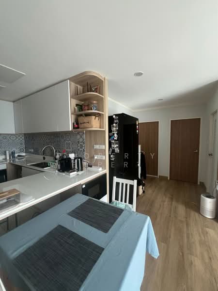 Baan Siri Sathorn Yenakard, Bangkok, Yenakat, Thung Maha Mek, Sathon, Bangkok, 2 Bedrooms, 71 sqm, Condo For Sale, by Property Expert, 500408971 - DDproperty.com
