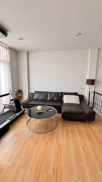 Simantra Ladprao 71, Bangkok, Soi Nak Niwat 21 Nak Niwat Road (Lat Phrao 71), Lat Phrao, Bangkok, 3 Bedrooms, 195 sqm, Single Detached House For Sale, by Natasa Techathonthanakhun, 500408999 - DDproperty.com