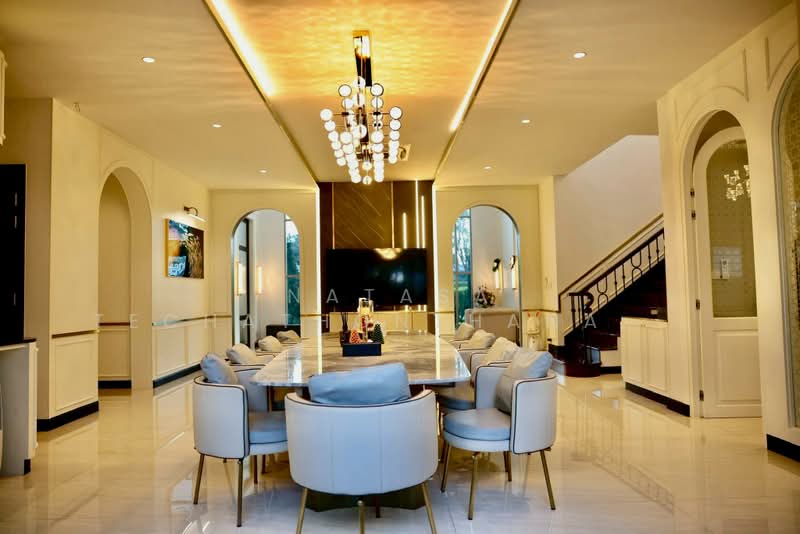 5-BR House, Bangkok, Saphan Sung, Bangkok, 5 Bedrooms, 700 sqm, Single Detached House For Rent, by Natasa Techathonthanakhun, 500409016 - DDproperty.com