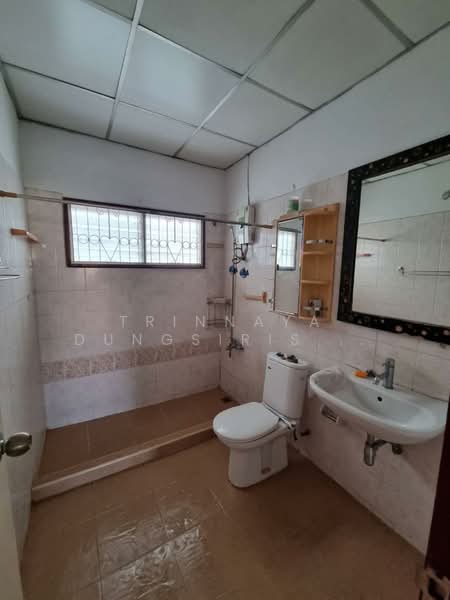 บ้าน 3-ห้องนอน, กรุงเทพ, แสนแสบ, มีนบุรี, กรุงเทพ, 200 ตร.ม., บ้านเดี่ยว ขาย, โดย Trinnaya Dungsirisangthong, 500409018 - DDproperty.com