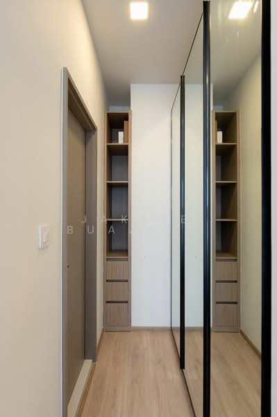 Centric Ratchayothin, Bangkok, 1656 Phahonyothin Rd, Lat Yao, Chatuchak, Bangkok, 1 Bedroom, 35 sqm, Condo For Sale, by Jakree Buajatturat, 500409041 - DDproperty.com