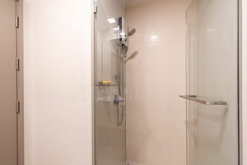 Centric Ratchayothin, Bangkok, 1656 Phahonyothin Rd, Lat Yao, Chatuchak, Bangkok, 1 Bedroom, 35 sqm, Condo For Sale, by Jakree Buajatturat, 500409041 - DDproperty.com