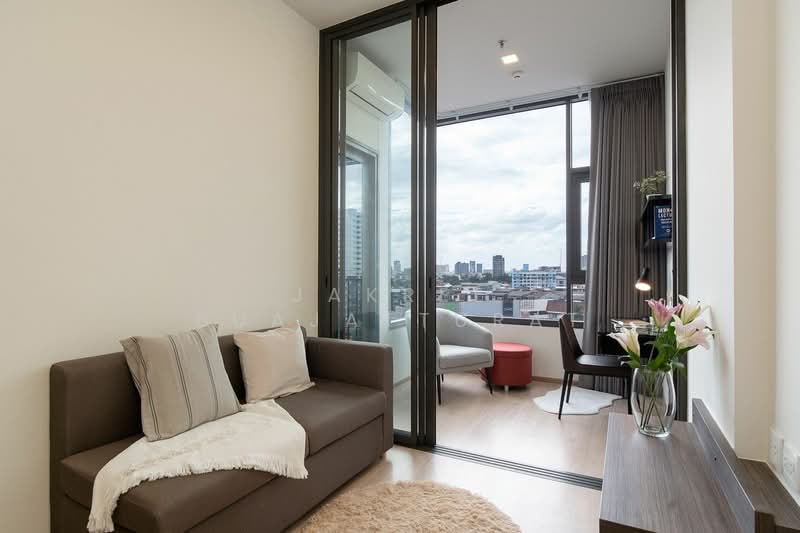 Centric Ratchayothin, Bangkok, 1656 Phahonyothin Rd, Lat Yao, Chatuchak, Bangkok, 1 Bedroom, 35 sqm, Condo For Sale, by Jakree Buajatturat, 500409041 - DDproperty.com