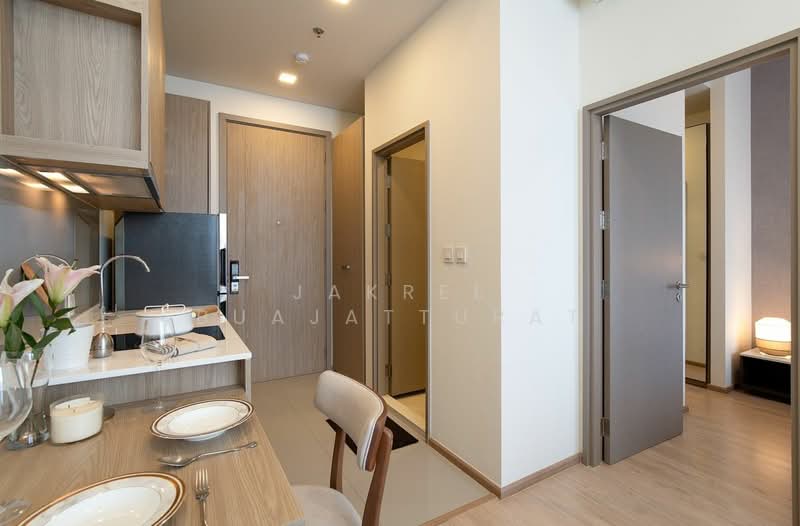 Centric Ratchayothin, Bangkok, 1656 Phahonyothin Rd, Lat Yao, Chatuchak, Bangkok, 1 Bedroom, 35 sqm, Condo For Sale, by Jakree Buajatturat, 500409041 - DDproperty.com