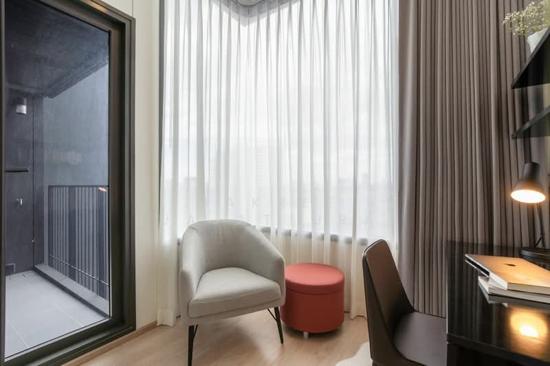 Centric Ratchayothin, Bangkok, 1656 Phahonyothin Rd, Lat Yao, Chatuchak, Bangkok, 1 Bedroom, 35 sqm, Condo For Sale, by Jakree Buajatturat, 500409041 - DDproperty.com