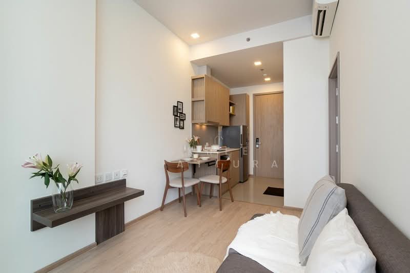 Centric Ratchayothin, Bangkok, 1656 Phahonyothin Rd, Lat Yao, Chatuchak, Bangkok, 1 Bedroom, 35 sqm, Condo For Sale, by Jakree Buajatturat, 500409041 - DDproperty.com