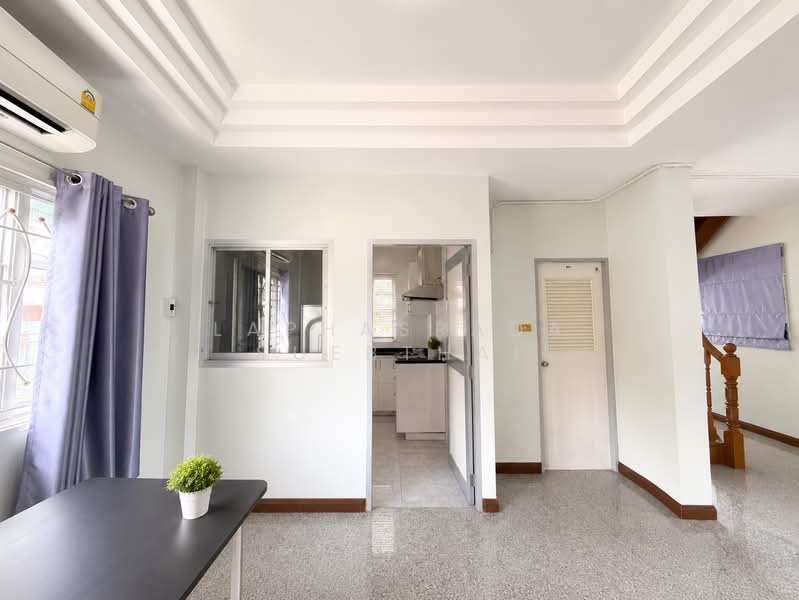 Baan Supakorn, Nonthaburi, Bang Kruai Road - Bangkok, Sai Noi, Nonthaburi, 3 Bedrooms, 180 sqm, Townhouse For Sale, by Laphasrada Suebthai, 500409109 - DDproperty.com