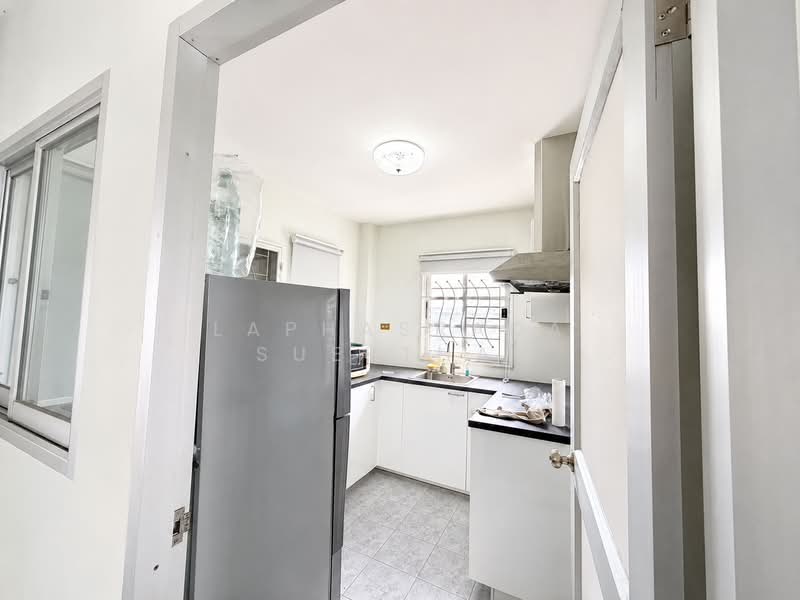 Baan Supakorn, Nonthaburi, Bang Kruai Road - Bangkok, Sai Noi, Nonthaburi, 3 Bedrooms, 180 sqm, Townhouse For Sale, by Laphasrada Suebthai, 500409109 - DDproperty.com