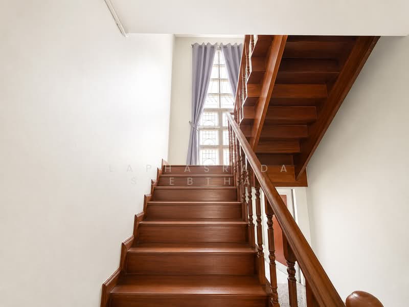 Baan Supakorn, Nonthaburi, Bang Kruai Road - Bangkok, Sai Noi, Nonthaburi, 3 Bedrooms, 180 sqm, Townhouse For Sale, by Laphasrada Suebthai, 500409109 - DDproperty.com