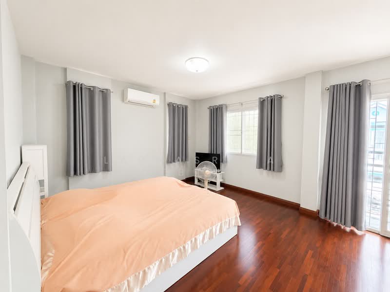 Baan Supakorn, Nonthaburi, Bang Kruai Road - Bangkok, Sai Noi, Nonthaburi, 3 Bedrooms, 180 sqm, Townhouse For Sale, by Laphasrada Suebthai, 500409109 - DDproperty.com