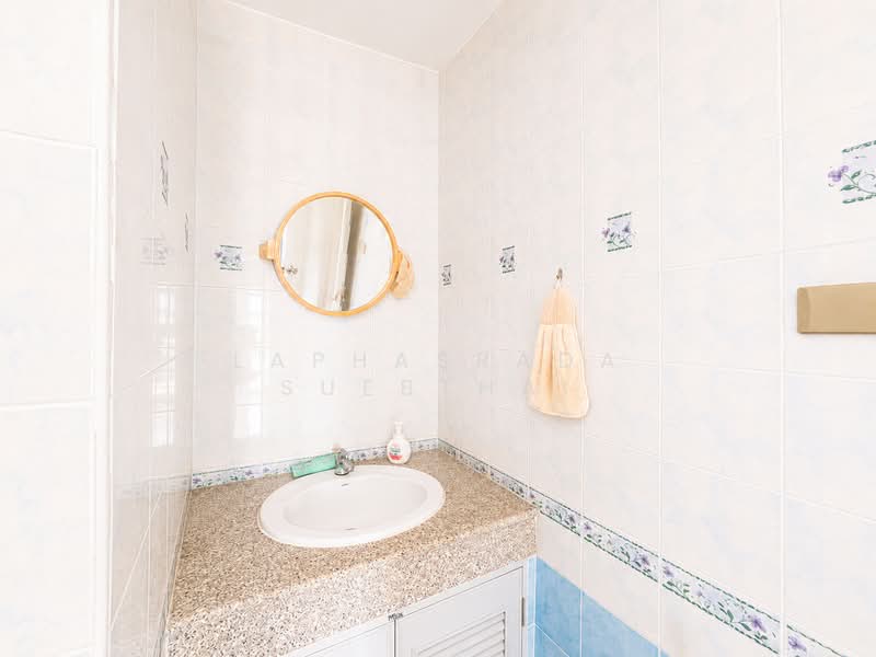 Baan Supakorn, Nonthaburi, Bang Kruai Road - Bangkok, Sai Noi, Nonthaburi, 3 Bedrooms, 180 sqm, Townhouse For Sale, by Laphasrada Suebthai, 500409109 - DDproperty.com