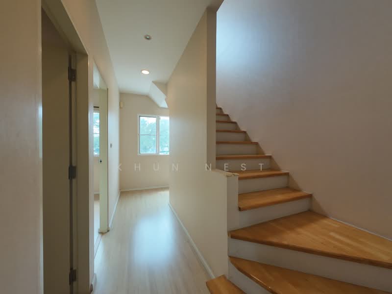 Baan Klang Muang Rama 9 (Motorway), Bangkok, New Bangkok-Chonburi Road, Suan Luang, Bangkok, 3 Bedrooms, 149 sqm, Townhouse For Rent, by Khun Nest, 500409128 - DDproperty.com