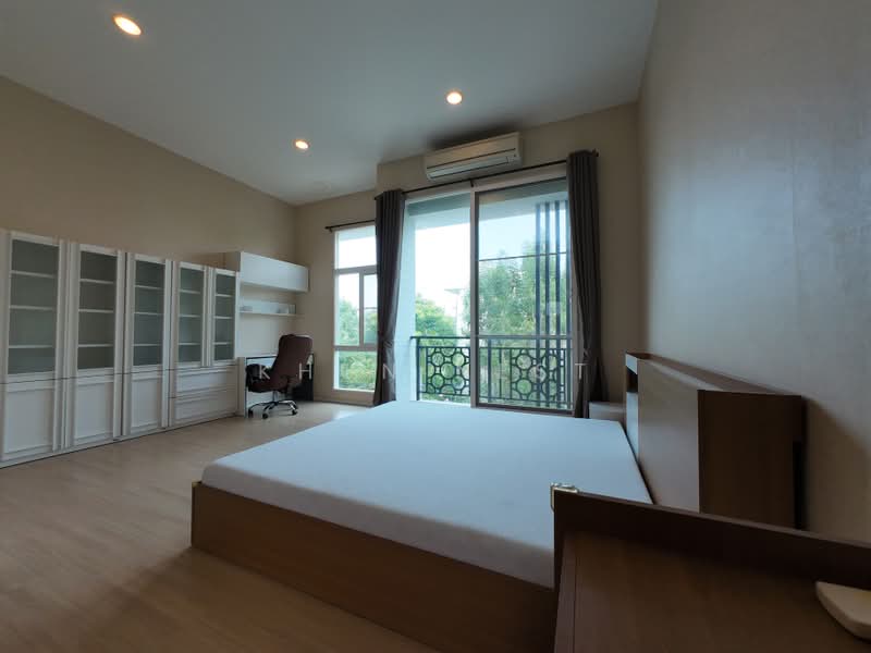 Baan Klang Muang Rama 9 (Motorway), Bangkok, New Bangkok-Chonburi Road, Suan Luang, Bangkok, 3 Bedrooms, 149 sqm, Townhouse For Rent, by Khun Nest, 500409128 - DDproperty.com