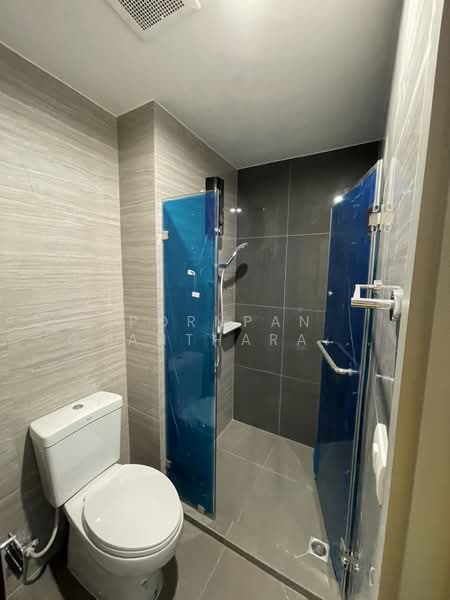 The Parkland Charan-Pinklao, Bangkok, 42 Charasanitwong, Bang Phlat, Bangkok, 1 Bedroom, 30 sqm, Condo For Rent, by Pornpan Chantharakasemchai, 500409132 - DDproperty.com