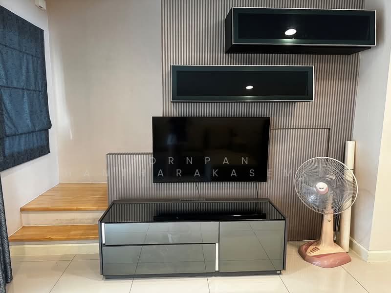 Baan Klang Muang Rama 9-Krungthep Kreetha, Bangkok, Soi Kanchanaphisek 23, Saphan Sung, Bangkok, 3 Bedrooms, 88 sqm, Townhouse For Rent, by Pornpan Chantharakasemchai, 500409145 - DDproperty.com