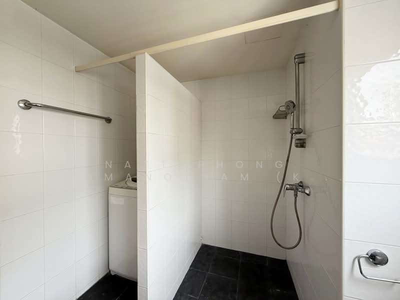 15 Suite, Bangkok, 73 1 Sukhumvit 15, Khlongtoei Nua, Watthana, Bangkok, 1 Bedroom, 87 sqm, Condo For Rent, by NATTAPHONG Yodmanotham (K. Book), 500409149 - DDproperty.com