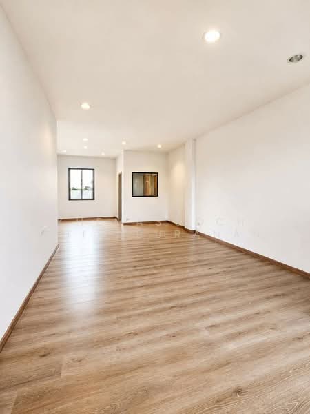 undefined, Bangkok, Tha Rang, Bang Khen, Bangkok, 3 Bedrooms, 220 sqm, Townhouse For Sale, by Khemasooch Chiraburanan, 500409179 - DDproperty.com