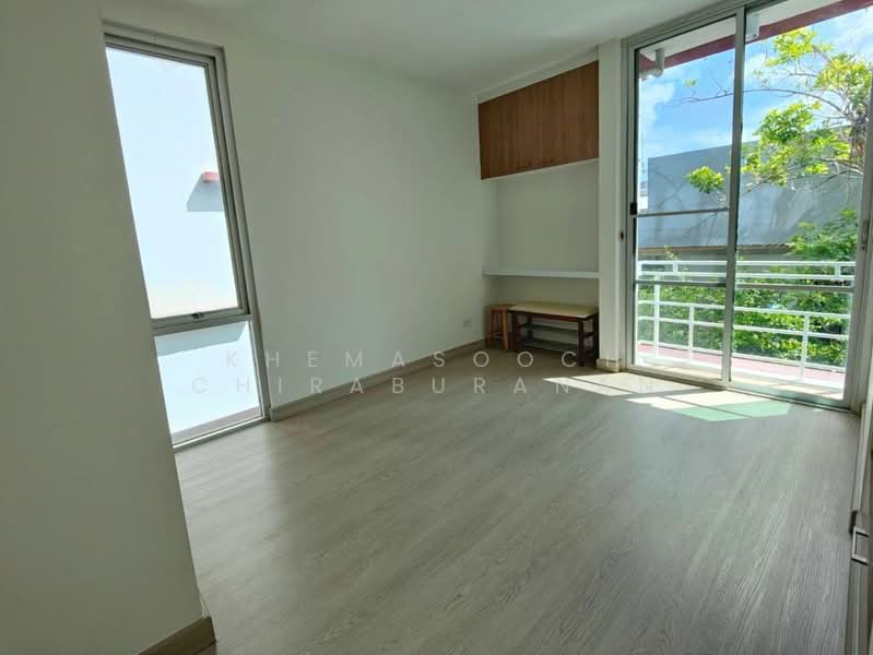 The IRIS Rama 9-Srinakarin, Bangkok, Srinakarin Road, Suan Luang, Bangkok, 2 Bedrooms, 57 sqm, Condo For Sale, by Khemasooch Chiraburanan, 500409185 - DDproperty.com