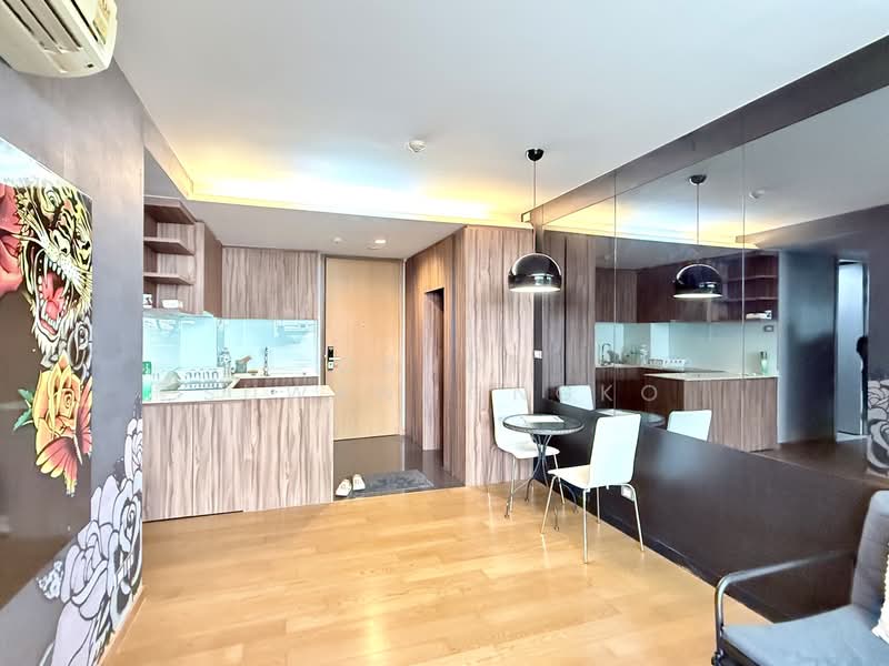 Via 31, Bangkok, Soi Sukhumvit 31, Khlong Tan Nua, Watthana, Bangkok, 2 Bedrooms, 69 sqm, Condo For Sale, by Oraon Suwanmongko, 500409207 - DDproperty.com