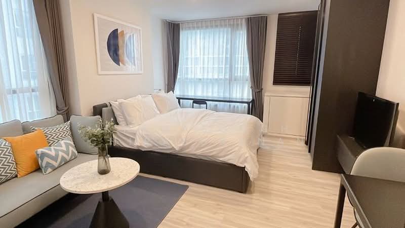 XT Huaikhwang, Bangkok, 244 Ratchadaphisek Road, Huai Khwang, Bangkok, 1 Bedroom, 30 sqm, Condo For Rent, by Khemasooch Chiraburanan, 500409214 - DDproperty.com