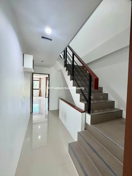 ขายอาคารพาณิชย์ 3 ชั้นทำเลดี แหลมฉบัง ใกล้สุขุมวิท ศรีราชา, Chon Buri (Pattaya), Thung Suk La, Si Racha, Chon Buri (Pattaya), , 205 sqm, Shophouse For Sale, by Dusit Saengfa, 500409263 - DDproperty.com