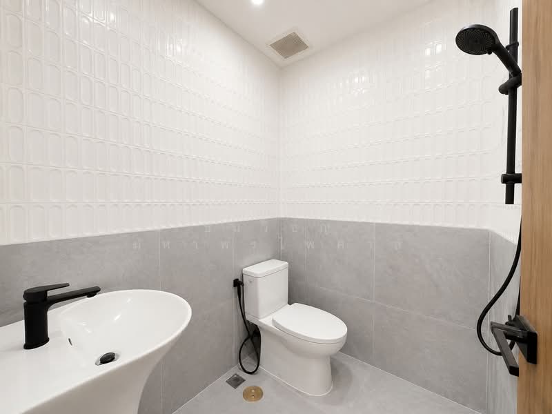 รามอินทรา40, Bangkok, รามอินทรา, Nuan Chan, Bueng Kum, Bangkok, 2 Bedrooms, 120 sqm, Townhouse For Sale, by Tanavitch Mahapornpaisarn, 500409268 - DDproperty.com
