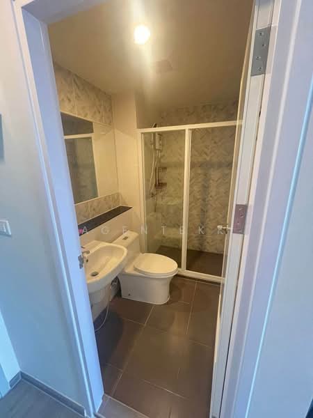 Regent Home Bangna, Bangkok, Sanphawut Road, Bang Na Tai, Bang Na, Bangkok, 1 Bedroom, 29 sqm, Condo For Rent, by Agentbkk, 500409281 - DDproperty.com