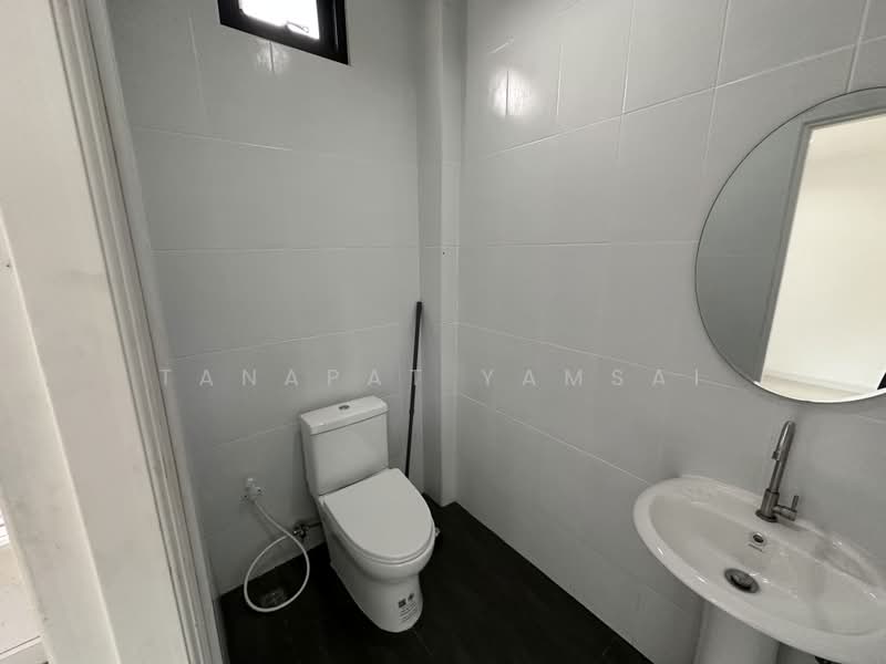 Baan Doo, Chiang Rai, Ban Du, Muang Chiang Rai, Chiang Rai, , 170 sqm, Shophouse For Sale, by Tanapat Yamsai, 500409335 - DDproperty.com