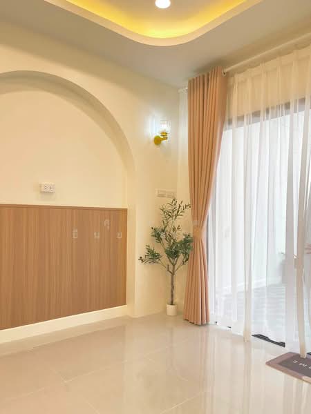 ทาวน์เฮ้าส์ 2 ชั้น รีโนเวทใหม่ ใกล้บิ๊กซี เพลส, Songkhla, Khlong Hae, Hat Yai, Songkhla, 2 Bedrooms, 200 sqm, Townhouse For Sale, by ศุภกฤต ยืนยงสวัสดิ์, 500409363 - DDproperty.com