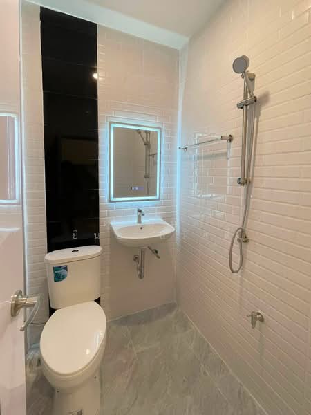 ทาวน์เฮ้าส์ 2 ชั้น รีโนเวทใหม่ ใกล้บิ๊กซี เพลส, Songkhla, Khlong Hae, Hat Yai, Songkhla, 2 Bedrooms, 200 sqm, Townhouse For Sale, by ศุภกฤต ยืนยงสวัสดิ์, 500409363 - DDproperty.com