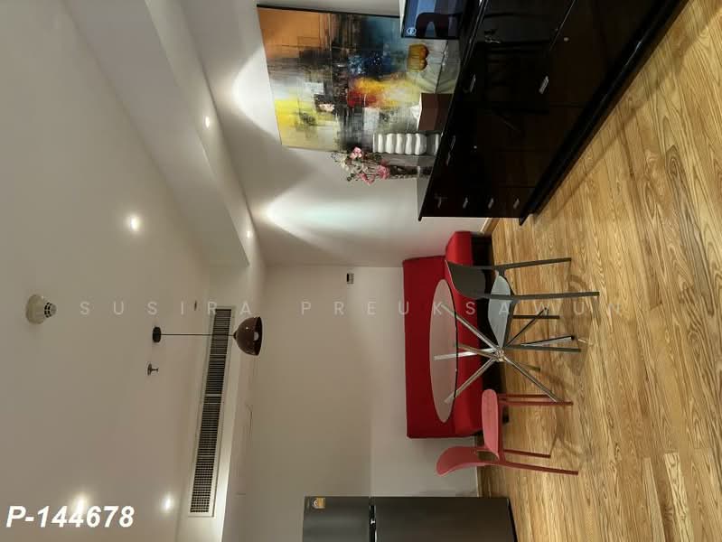 State Tower, Bangkok, 1055 Silom Road, Silom, Bang Rak, Bangkok, 1 Bedroom, 68 sqm, Condo For Rent, by Susira Prueksawun, 500409381 - DDproperty.com