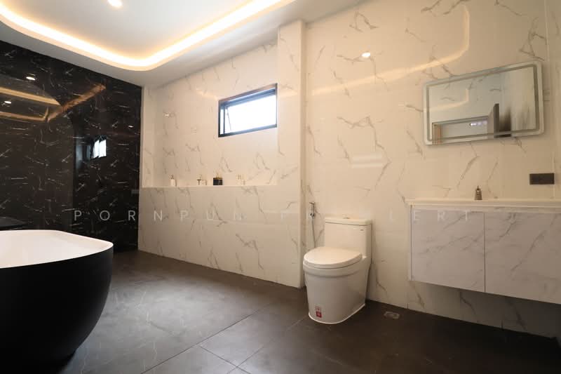 Paradise Hill 2, Chon Buri (Pattaya), Soi Bun Samphan 9, Nong Pru, Bang Lamung (Pattaya), Chon Buri (Pattaya), 4 Bedrooms, 516 sqm, Single Detached House For Rent, by Pornpun Promlert, 500409389 - DDproperty.com