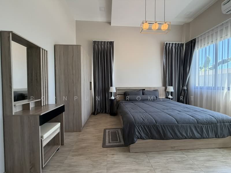 Modern Pool Villa for Rent | Siam Country Club, Pattaya, Chon Buri (Pattaya), Nong Pru, Bang Lamung (Pattaya), Chon Buri (Pattaya), 3 Bedrooms, 210 sqm, Villa For Rent, by Pornpun Promlert, 500409408 - DDproperty.com