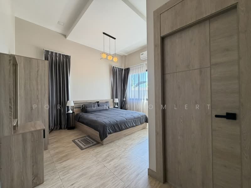 Modern Pool Villa for Rent | Siam Country Club, Pattaya, Chon Buri (Pattaya), Nong Pru, Bang Lamung (Pattaya), Chon Buri (Pattaya), 3 Bedrooms, 210 sqm, Villa For Rent, by Pornpun Promlert, 500409408 - DDproperty.com