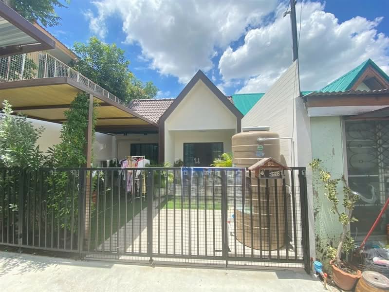 เคหะธานี 2 ซอยนวลจันทร์56 แยก1 (ซอยรามอินทรา44), กรุงเทพ, ถนนรามอินทรา, นวลจันทร์, บึงกุ่ม, กรุงเทพ, 100 ตร.ม., ทาวน์เฮ้าส์ ขาย, โดย คุณ ธนพัชญ์ ปัญญพัชญ์ธนัน (บุญ), 500409413 - DDproperty.com