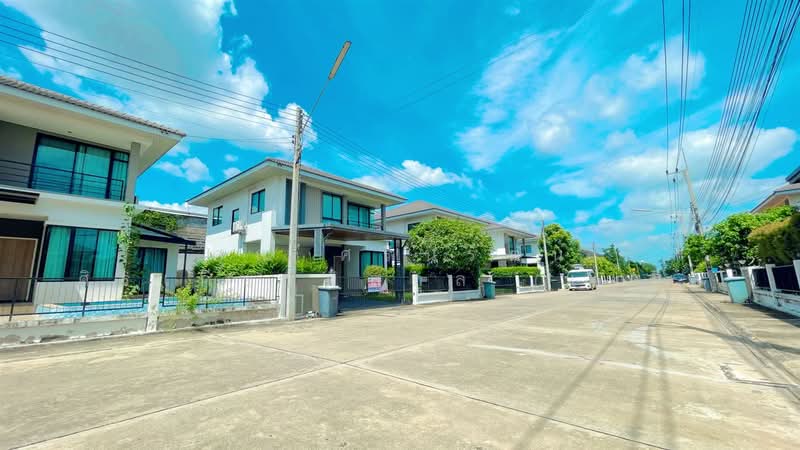 Patreeda Avenue Rangsit-Klong 2 : ภัทรีดา อเวนิว รังสิต-คลอง 2, ปทุมธานี, ซอย รังสิต-นครนายก 31, คลองสอง, คลองหลวง, ปทุมธานี, 165 ตร.ม., บ้านเดี่ยว ขาย, โดย คุณ ศรินรัตน์ ศิรเกียรติสกุล (เป้ย), 500409430 - DDproperty.com