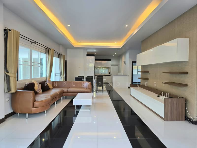 Private Pool Villa for Rent at Piam Mongkhon Village, Huai Yai, Pattaya, Chon Buri (Pattaya), Huai Yai, Bang Lamung (Pattaya), Chon Buri (Pattaya), 3 Bedrooms, 250 sqm, Villa For Rent, by Pornpun Promlert, 500409436 - DDproperty.com