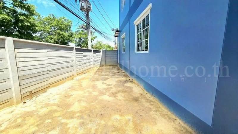 โครงการถนนเลียบคลองบางเดื่อ, Pathum Thani, เลียบคลองบางเดื่อ, Bang Dua, Muang Pathum Thani, Pathum Thani, 2 Bedrooms, 120 sqm, Townhouse For Sale, by คุณ ศันสนีย์ ( เก๋ ), 500409451 - DDproperty.com