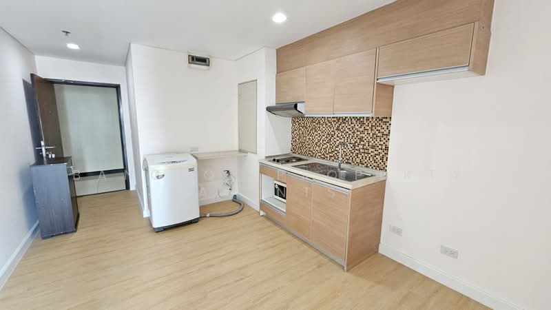 Le Luk Condominium : เลอ ลักซ์ คอนโดมิเนียม, กรุงเทพ, 1599 291 ถ.สุขุมวิท, พระโขนงเหนือ, วัฒนา, กรุงเทพ, 51 ตร.ม., คอนโด ให้เช่า, โดย BANGKOK PROPERTY AGENTS, 500409476 - DDproperty.com