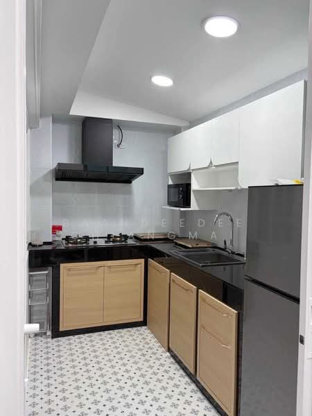 Townhome for rent near Meechok Plaza, Chiang Mai Rental Price: 25,000THB/month Property ID: No.5H671, Chiang Mai, San Phi Sua, Muang Chiang Mai, Chiang Mai, 3 Bedrooms, 110 sqm, Townhouse For Rent, by Baandeedee Chiangmai, 500409497 - DDproperty.com
