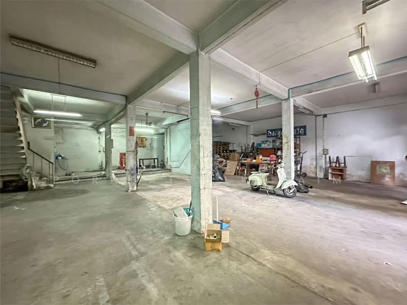COMMERCIAL BUILDING CHARUNSANITWONG 15, Bangkok, จรัญสนิทวงศ์ 15, Wat Tha Pra, Bangkok Yai, Bangkok, , 500 sqm, Shophouse For Sale, by Worazett pornpatpulkasaim, 500409519 - DDproperty.com